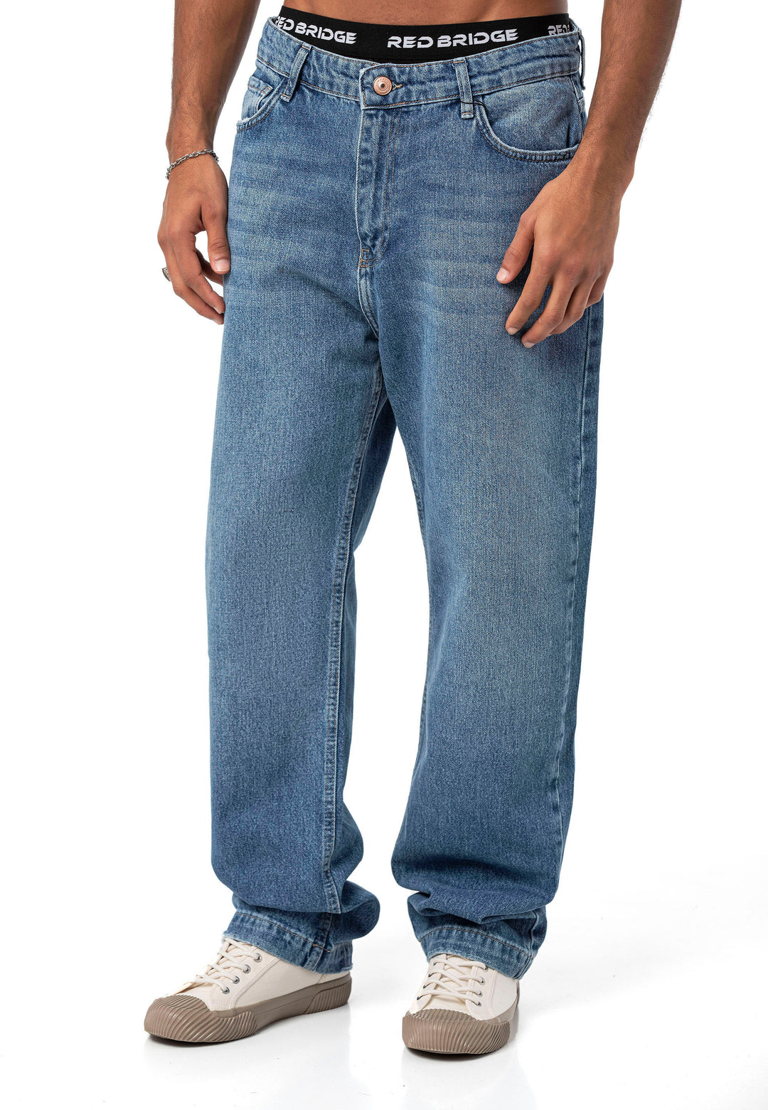 Relaxed Fit Jeans