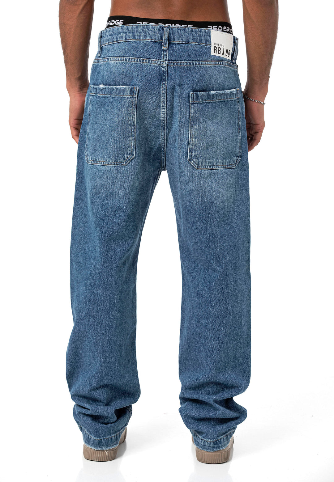 Relaxed Fit Jeans