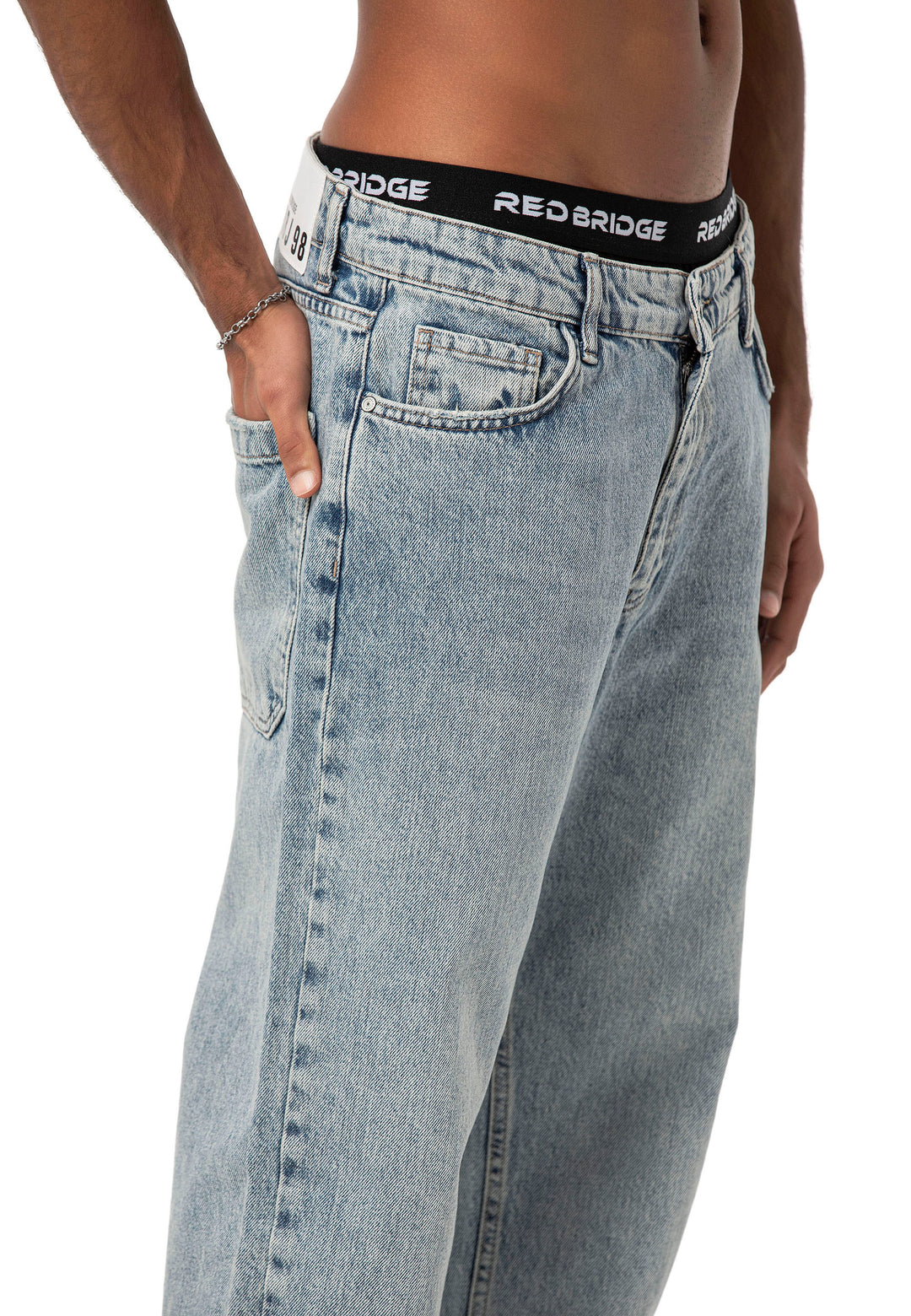 Relaxed Fit Jeans